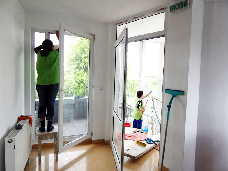 Servicii de curatenie profesionale - Iris curatenie Bacau - curatenie dupa constructor
